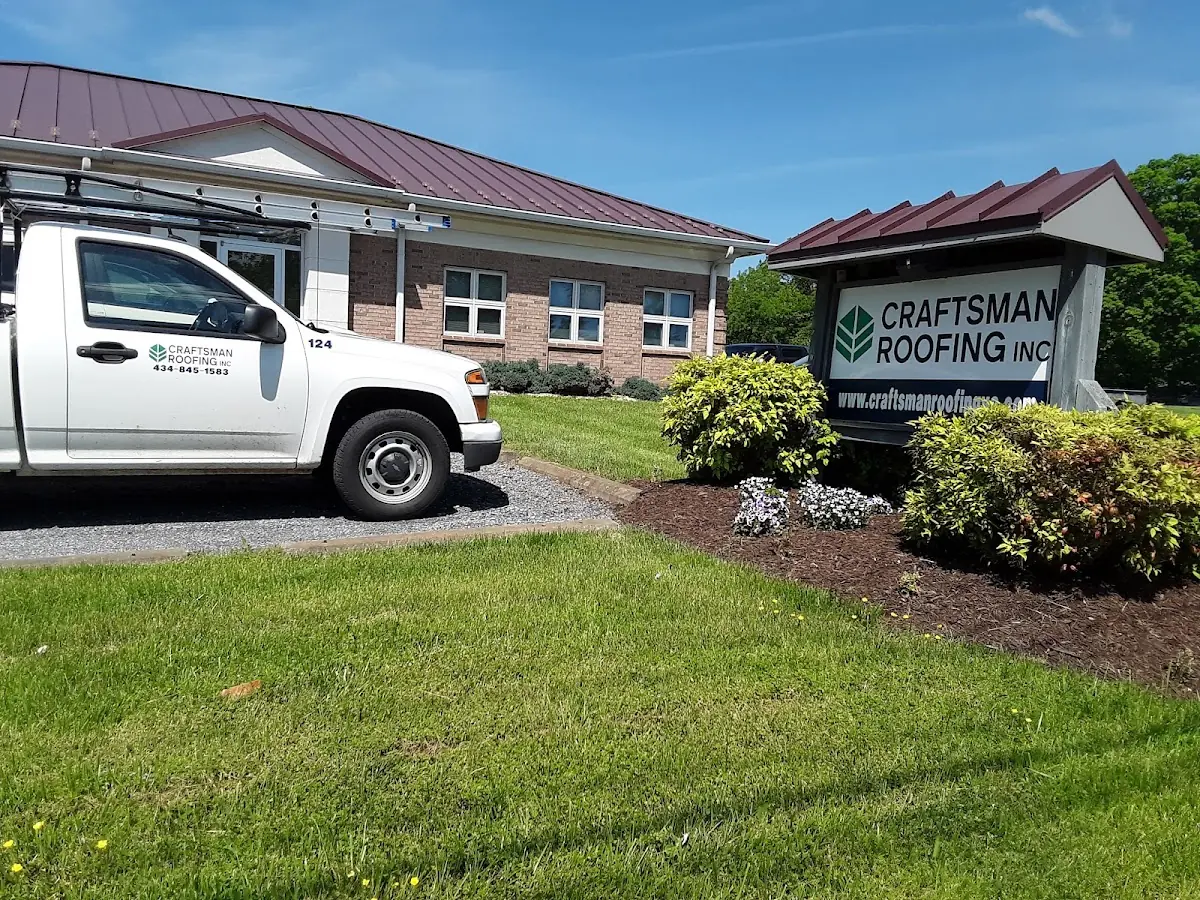 Quality Soffit & Fascia Repair by experienced craftsmen in North Rickenbacker